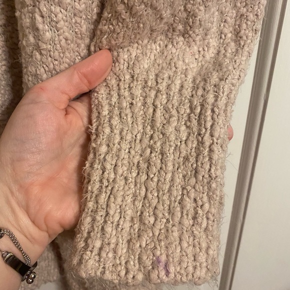 Cardigan - Picture 5 of 6